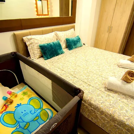Sweet And Luxury Center Artflat Apartment *